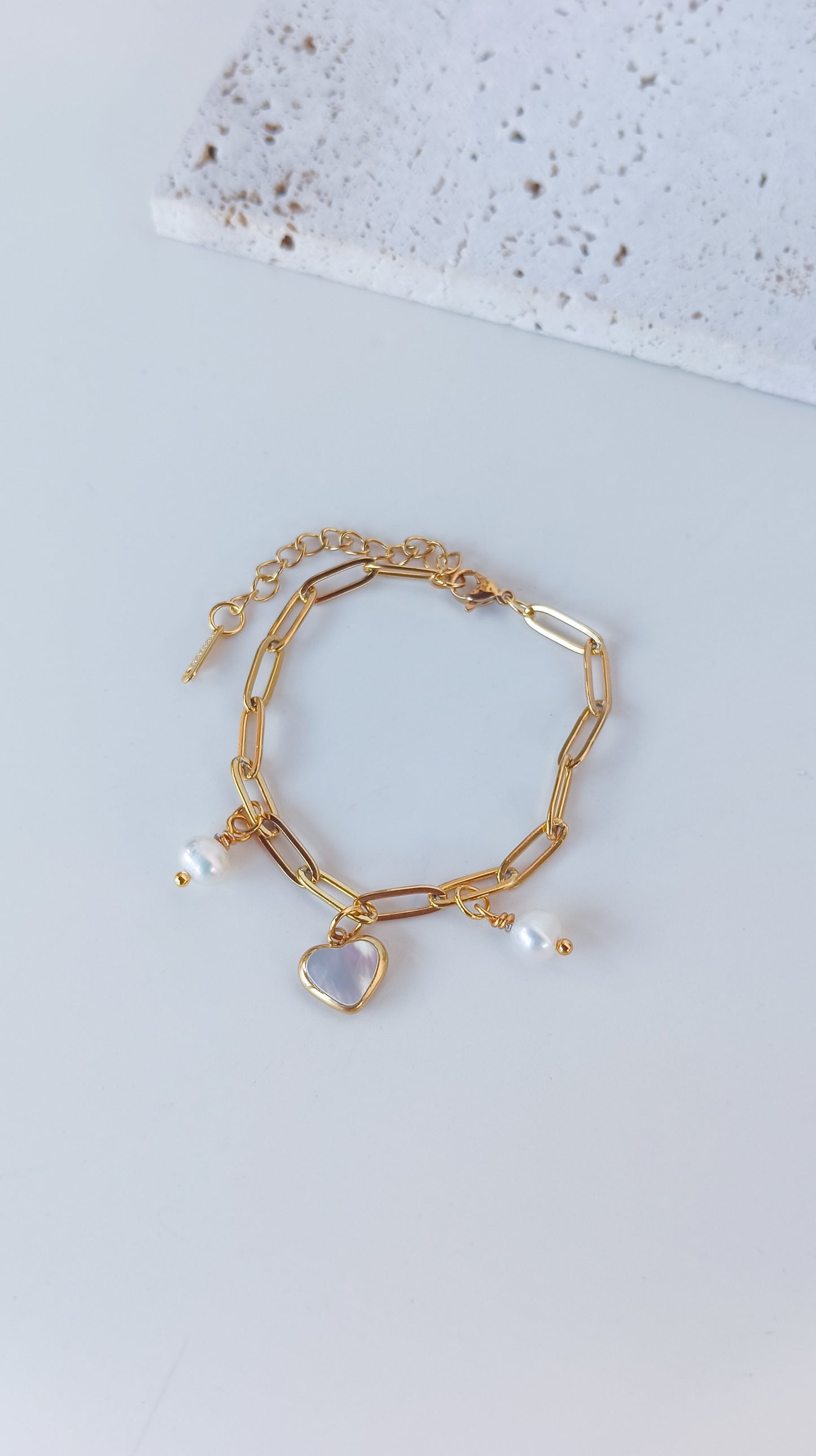 Paperclip Bracelet with heart and pearls