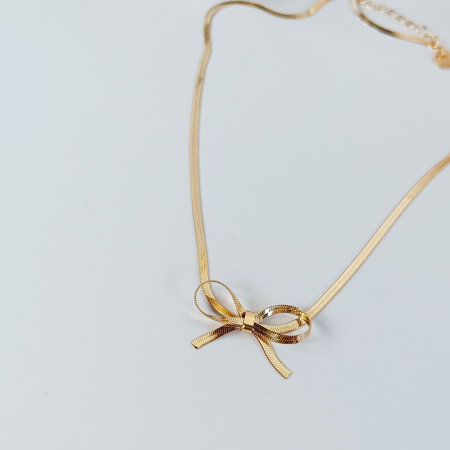 Snake Bowknot Necklace